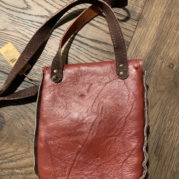 Vance Kitira leather purse. - Picture 3 of 5
